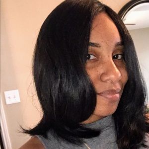 Meet your Posher, Carla